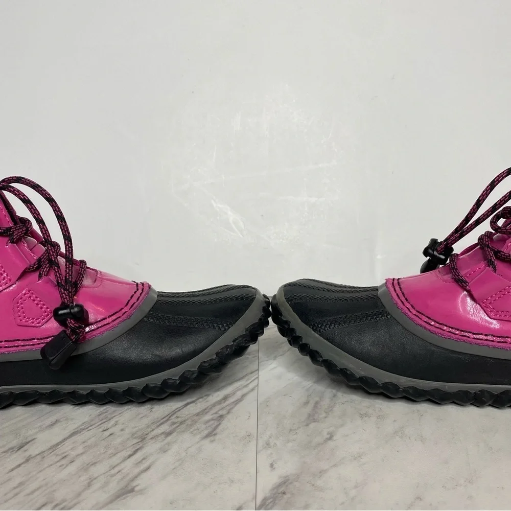 New! Sorel Out And About Kids Pink Black Snow Duck Boot 4